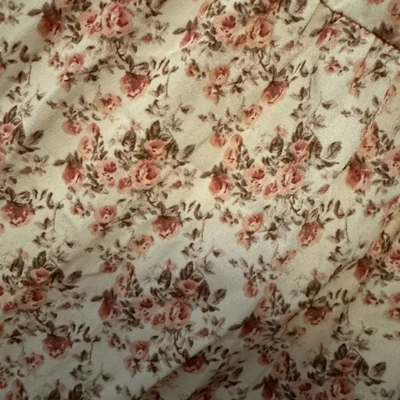 ARULA Cream Floral Maxi Dress (NWT) - Picture 5 of 8